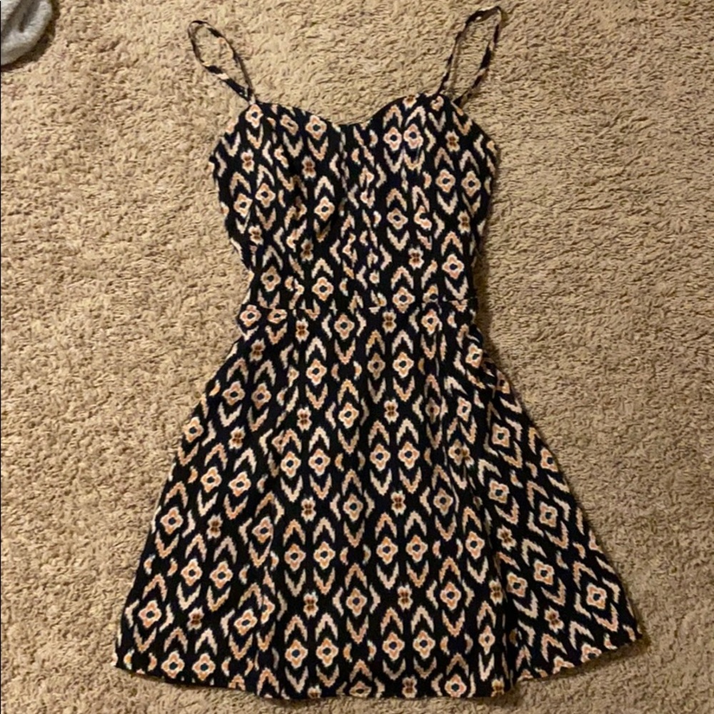 black and orange pattern dress